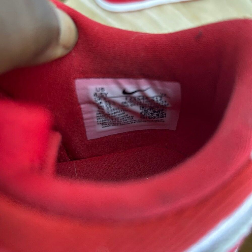 Nike Dunk Low Valentine's Day 2024 Red Corduroy GS Size 4.5Y FZ3548-612 - Picture 8 of 8